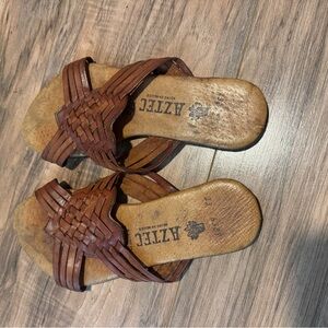 Atzec Women's Tan Woven Sandals